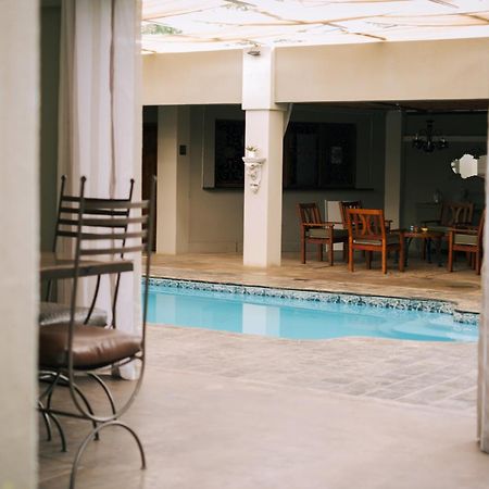 Villa Brocant Guest House Vryburg Exterior photo