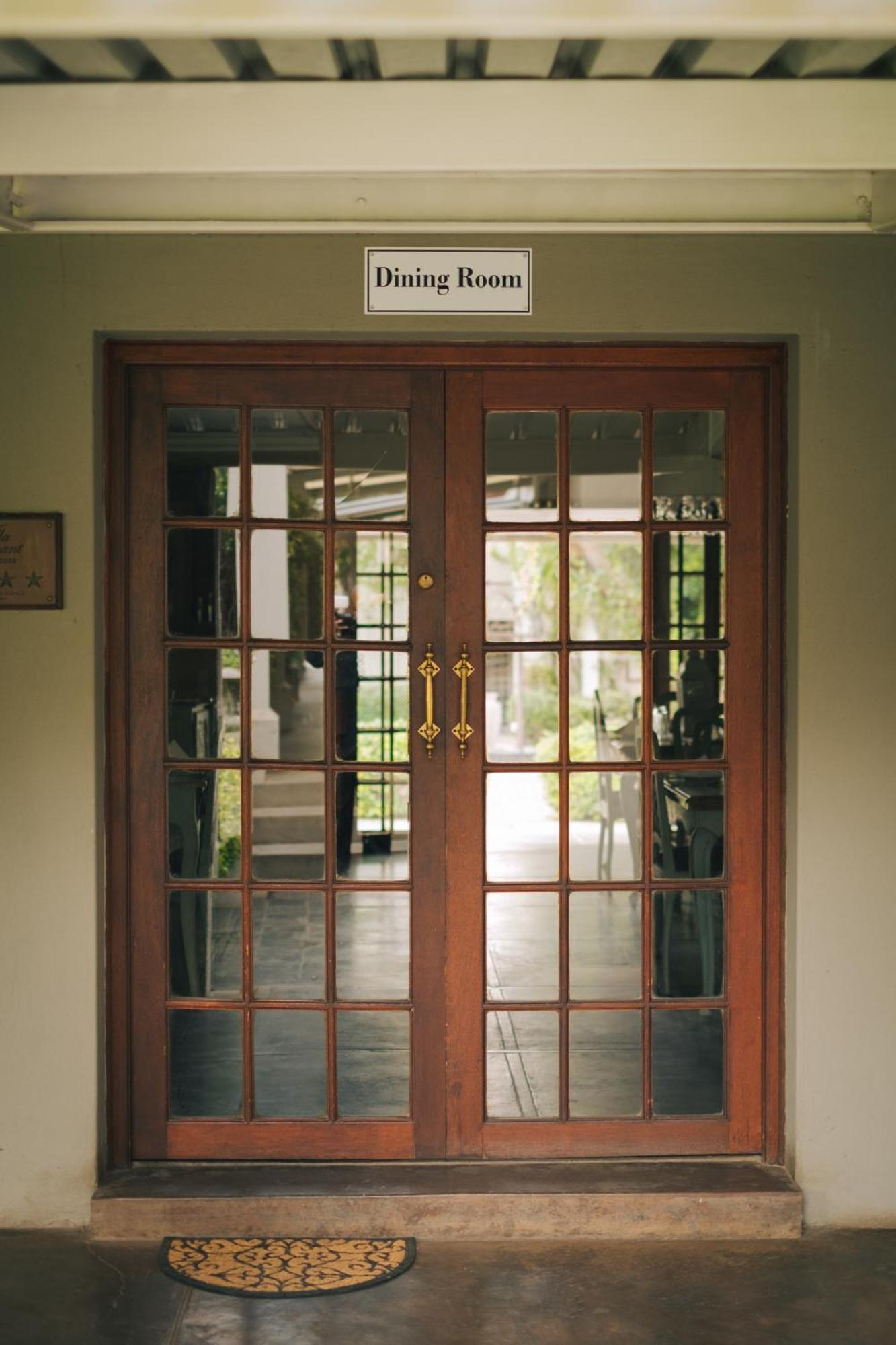Villa Brocant Guest House Vryburg Exterior photo