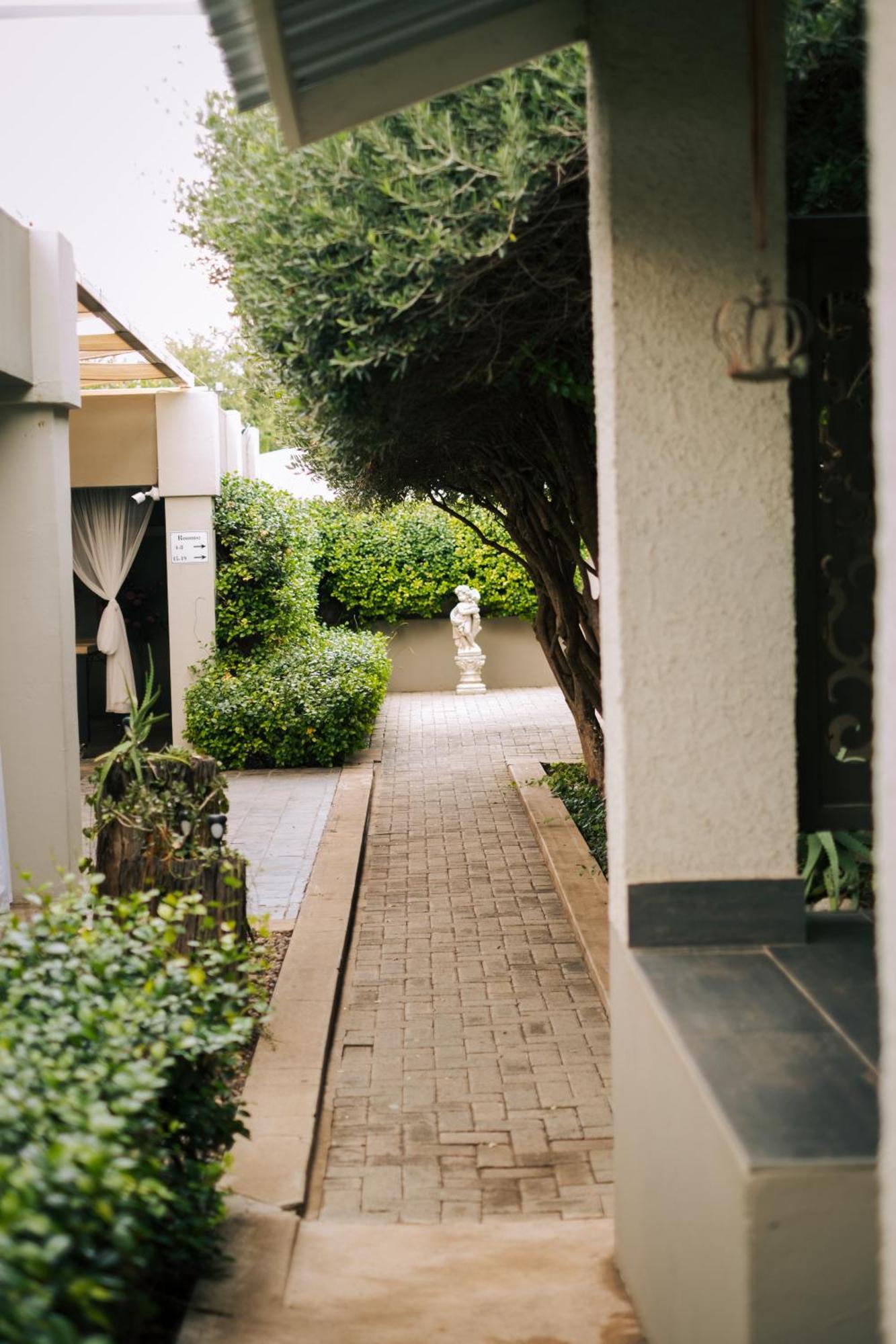 Villa Brocant Guest House Vryburg Exterior photo
