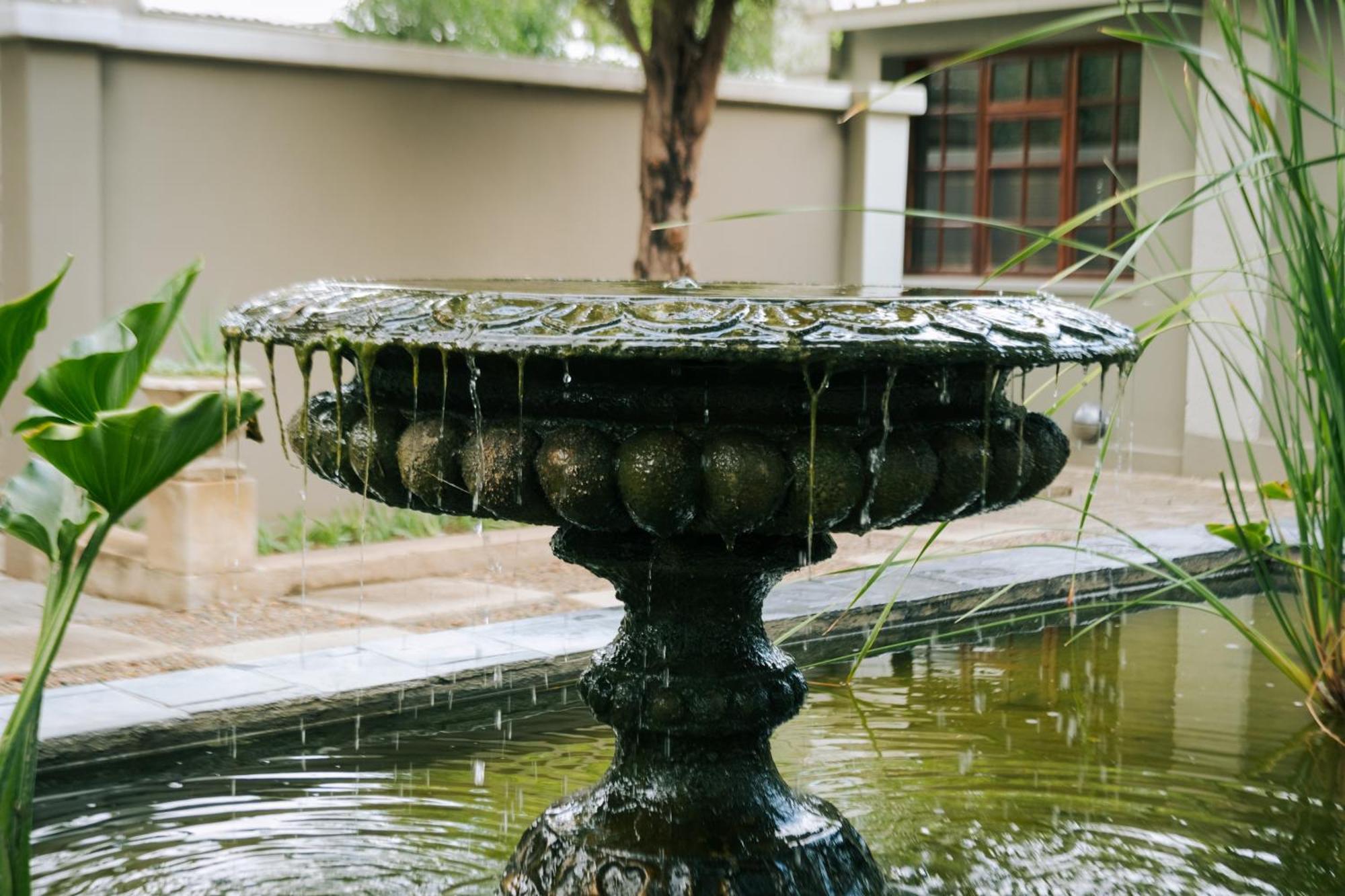 Villa Brocant Guest House Vryburg Exterior photo